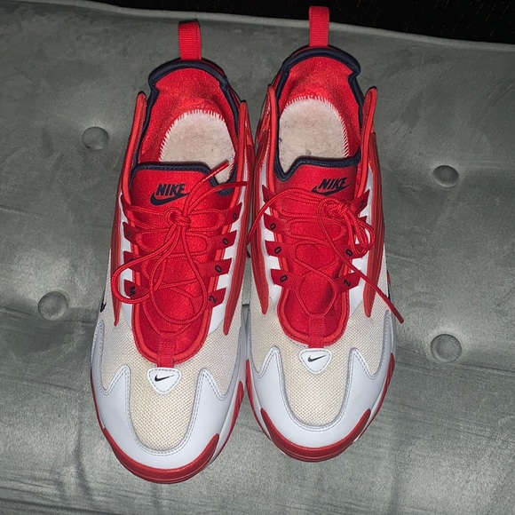 Nike Other - Nike Zoom 2000